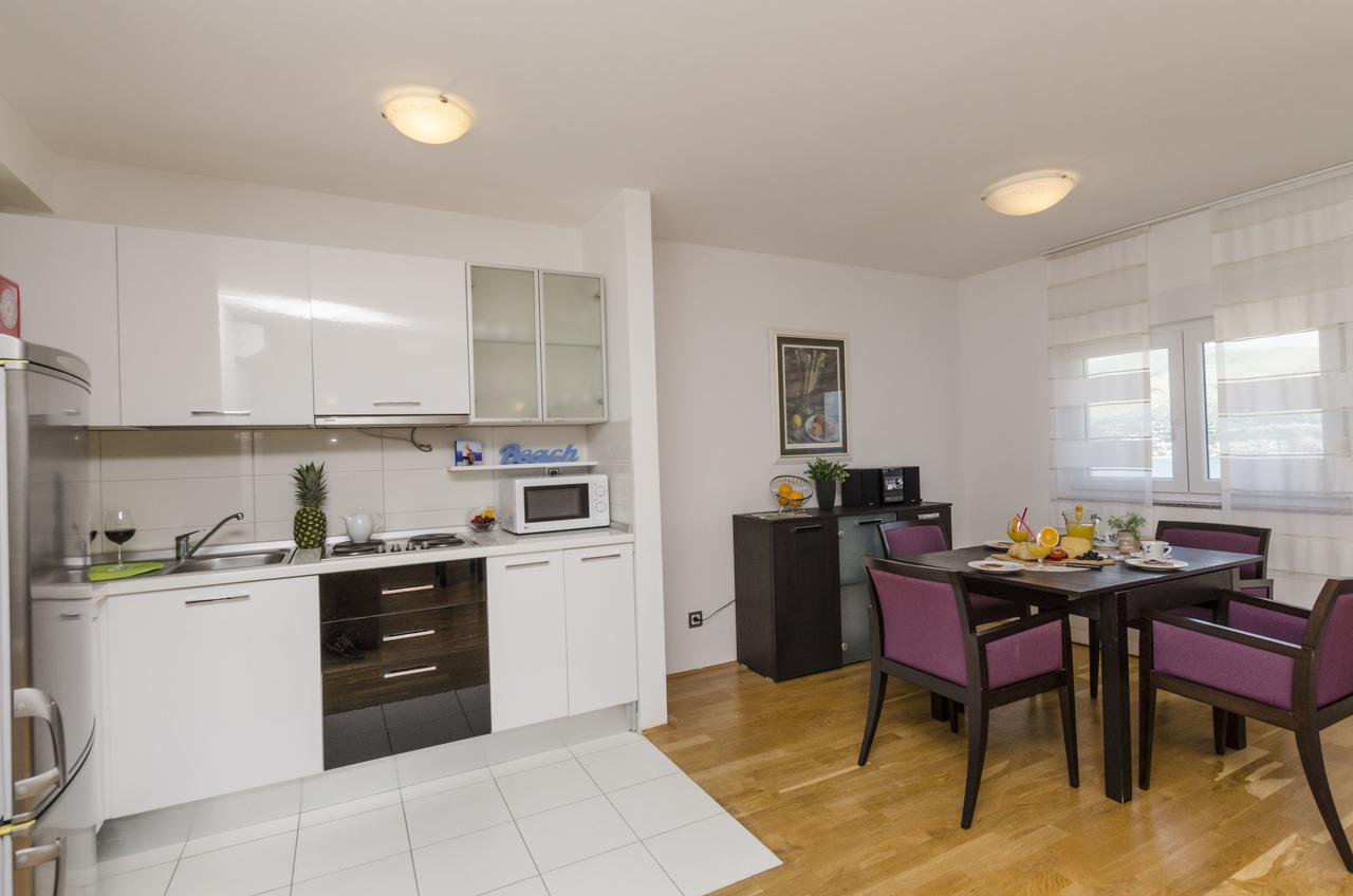 Apartments Maja Donji Okrug  Екстериор снимка