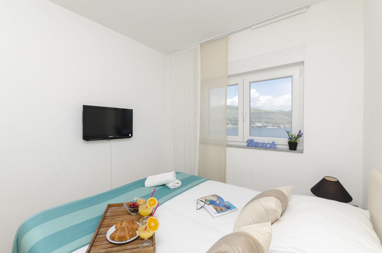 Apartments Maja Donji Okrug  Екстериор снимка