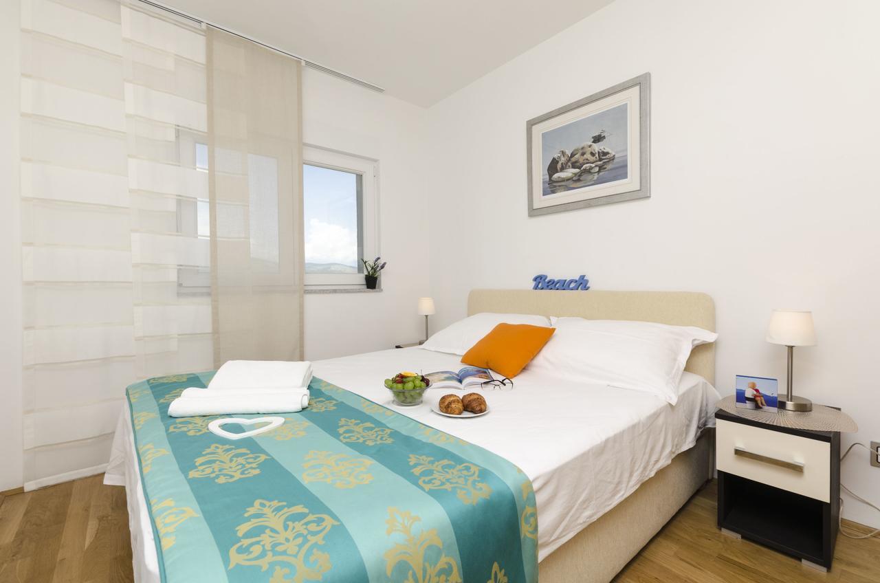 Apartments Maja Donji Okrug  Екстериор снимка