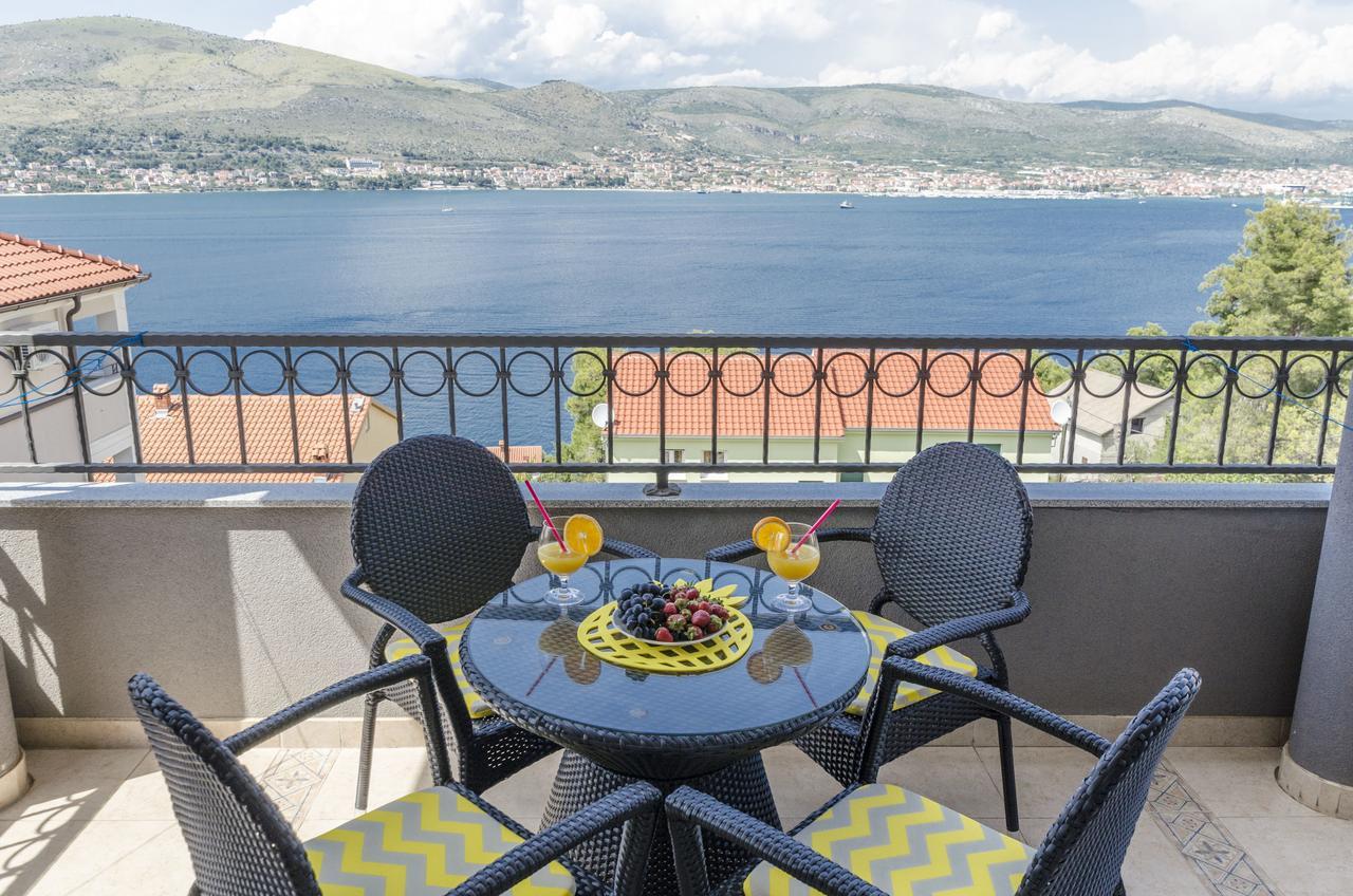 Apartments Maja Donji Okrug  Екстериор снимка