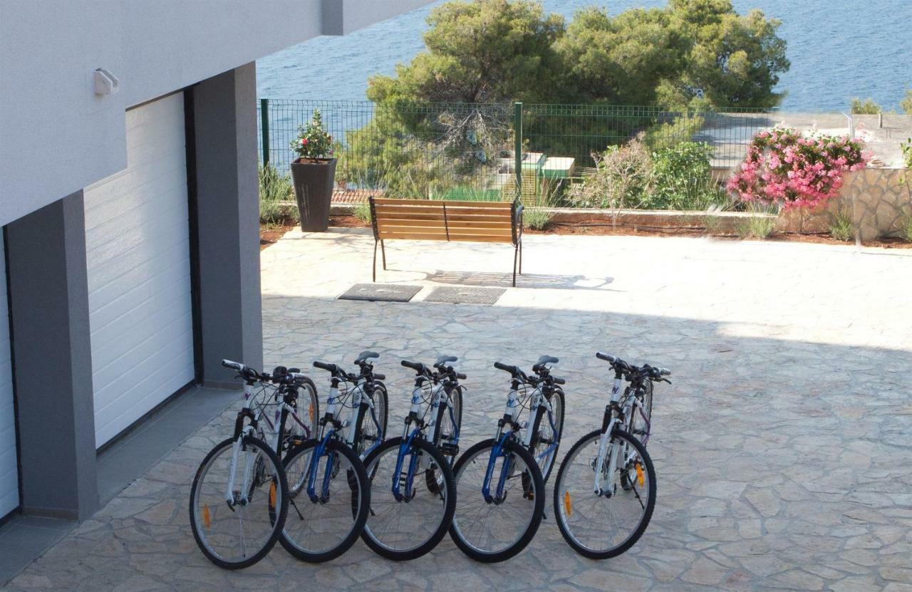 Apartments Maja Donji Okrug  Екстериор снимка